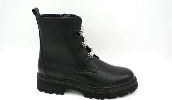 Venta de calzado online Zapatos Botas Bolsos... 