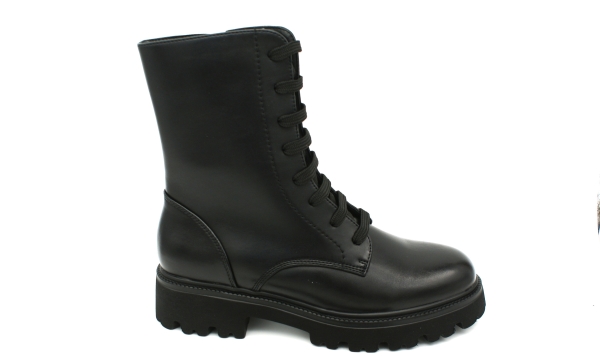 Venta de calzado online Zapatos Botas Bolsos... 