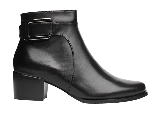 Venta de calzado online Zapatos Botas Bolsos... 