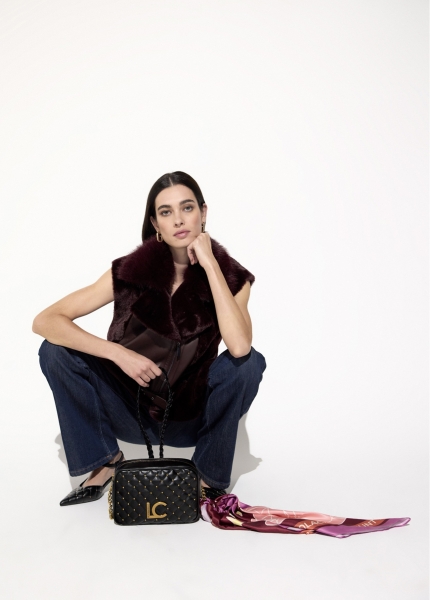Venta de calzado online Zapatos Botas Bolsos... 