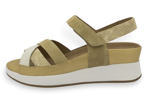 Venta de calzado online Zapatos Botas Bolsos... 