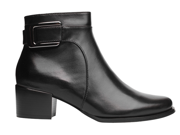 Venta de calzado online Zapatos Botas Bolsos... 