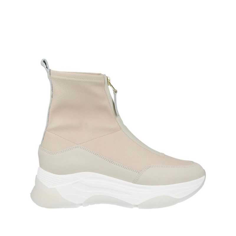 Siguen llegando novedades #newcollection #botines #new #primavera # 