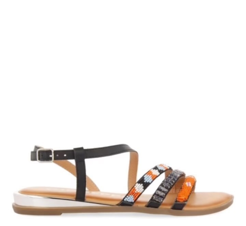 Sabemos que os encantan las sandalias planas y hoy os presentamos una selección 