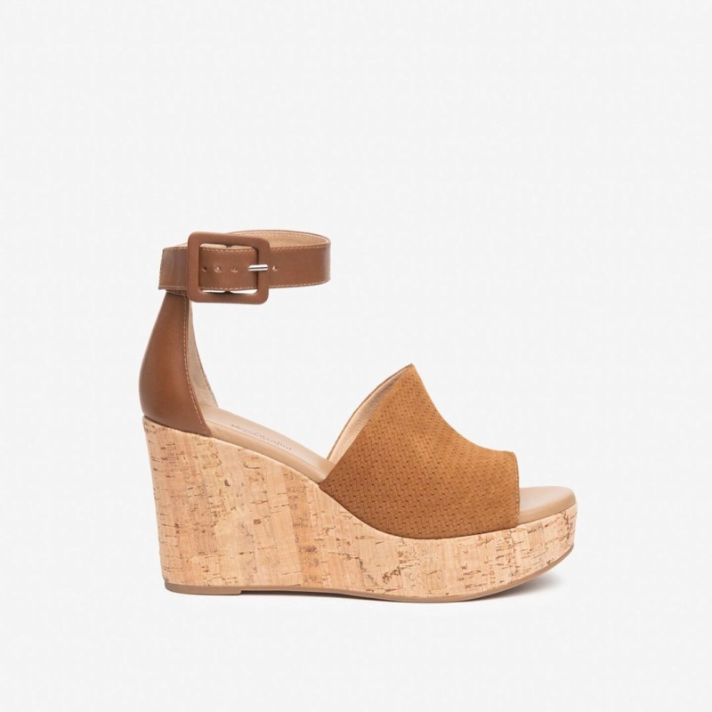 Sabemos que os encantan las sandalias de #nerogiardini y ahora las tenéis con l 